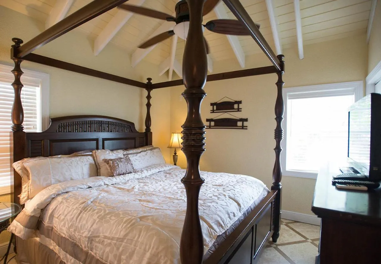 Hotel Bungalows On The Bay Christiansted
